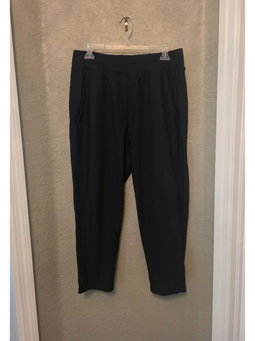 Old Navy Powersoft Ladies Pull On Black Performance Pants Large Petite EUC
